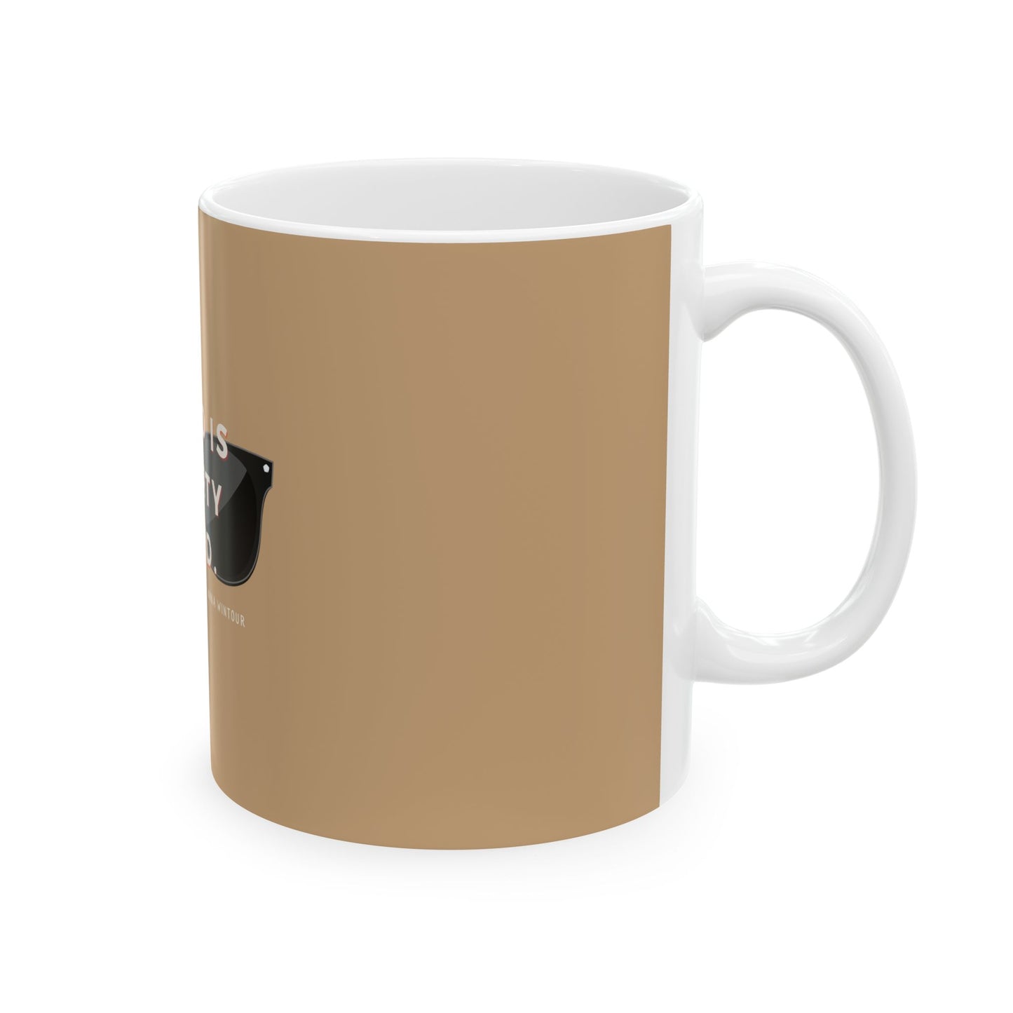 Mug Fashionista Anna Wintour Quote, TAN