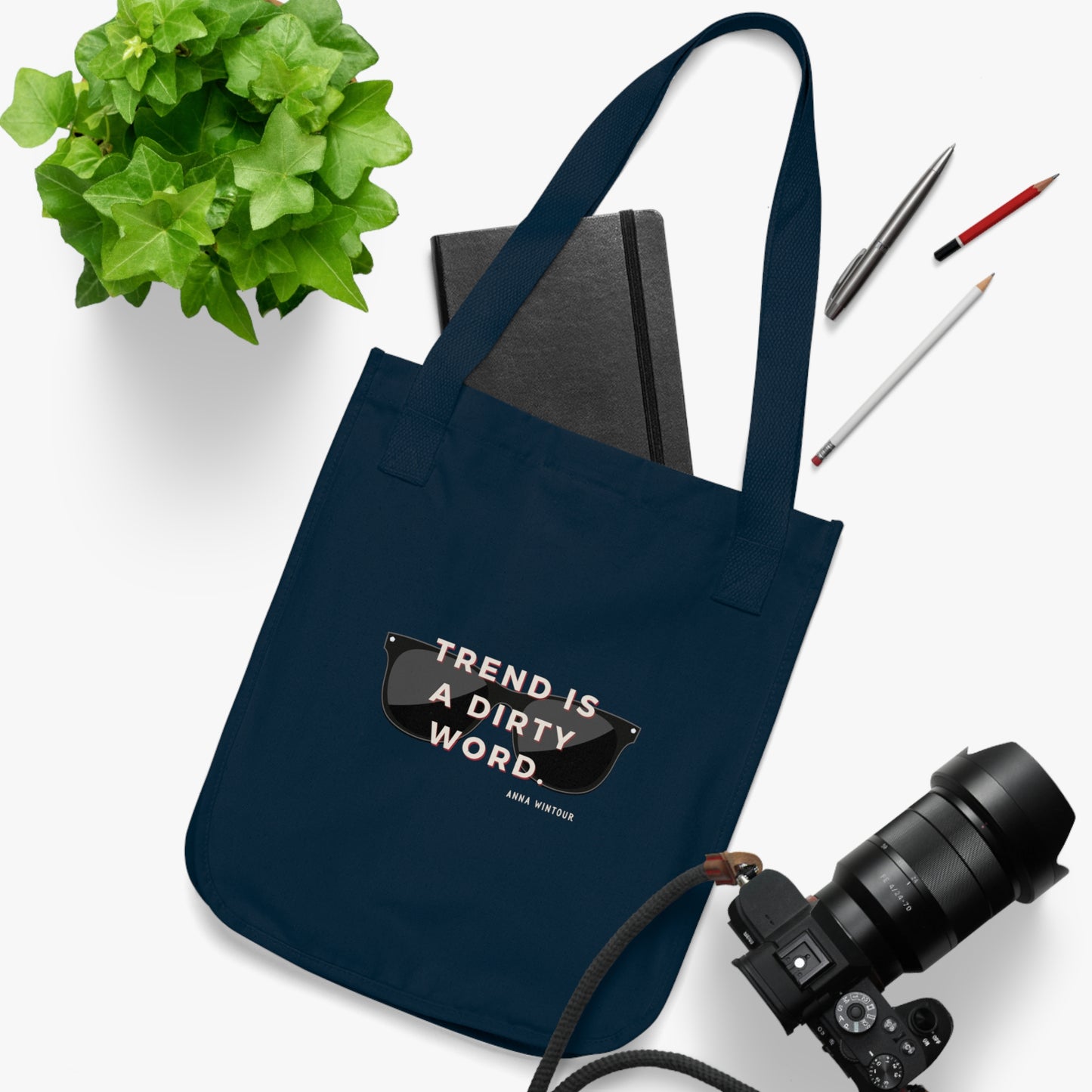 Fashion Organic Tote Bag - Anna Wintour Quote