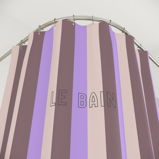 Striped shower curtain with 'LE BAIN' text on a white background