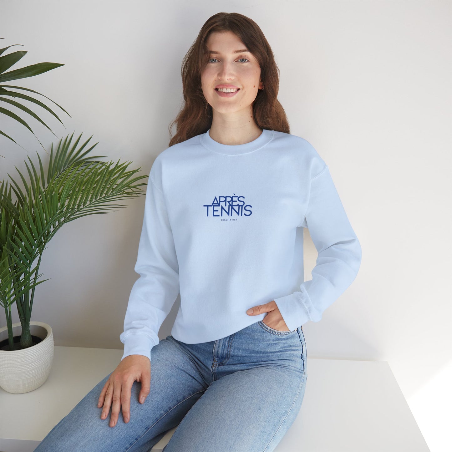 Apres Tennis Crewneck Sweatshirt