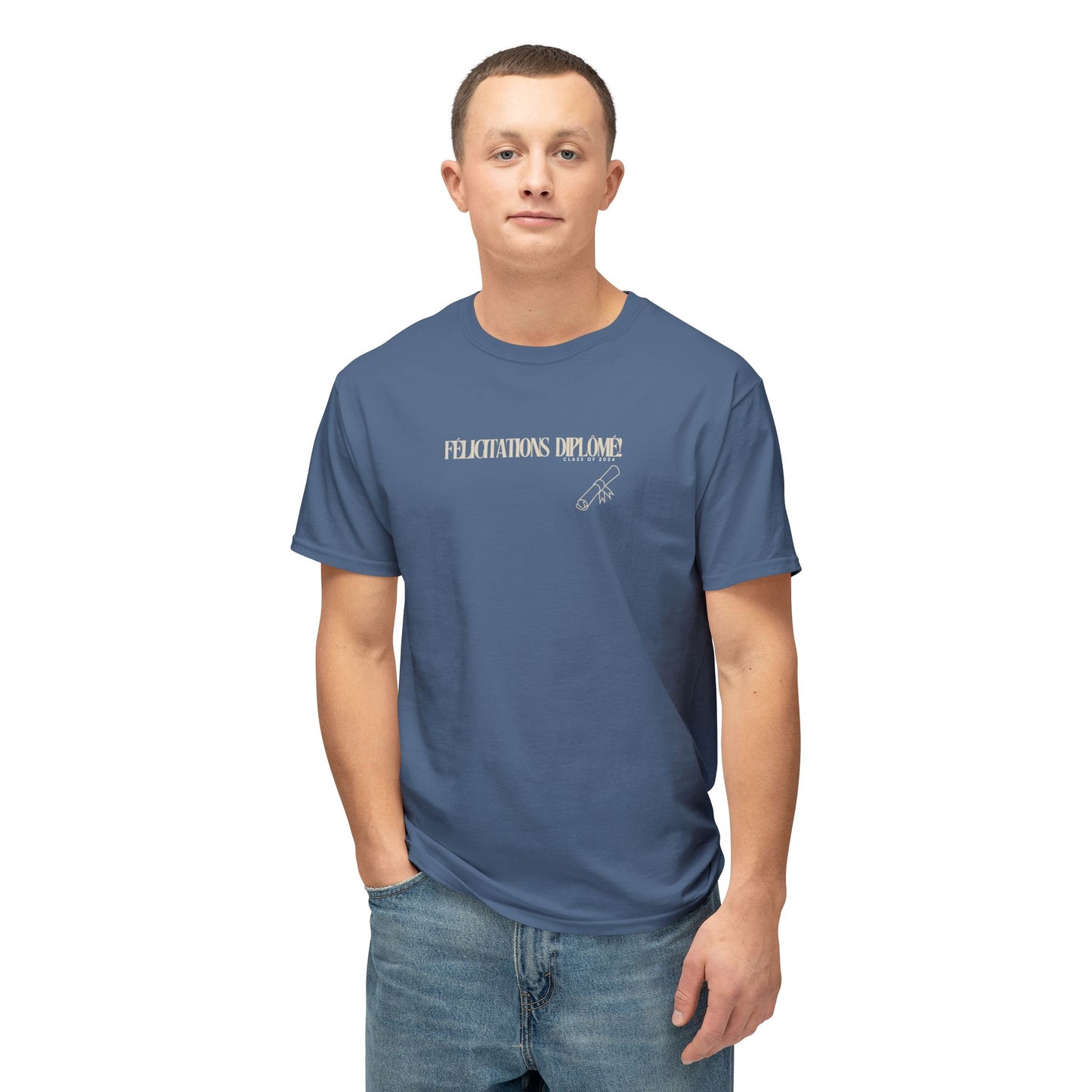 Félicitations diplômé! Class of 2024 Graduation Shirt | BEIGE Unisex