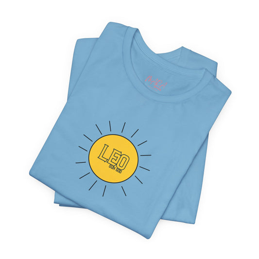 Star Sign LEO Unisex Tee